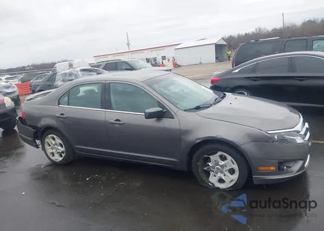 2011 Ford Fusion Se z USA, uszkodzony, nr VIN 3FAHP0HAXBR315666